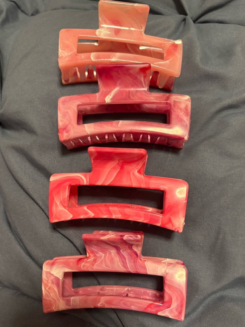 Marbled Pink Resin Hair Claw Clip - Set of 4